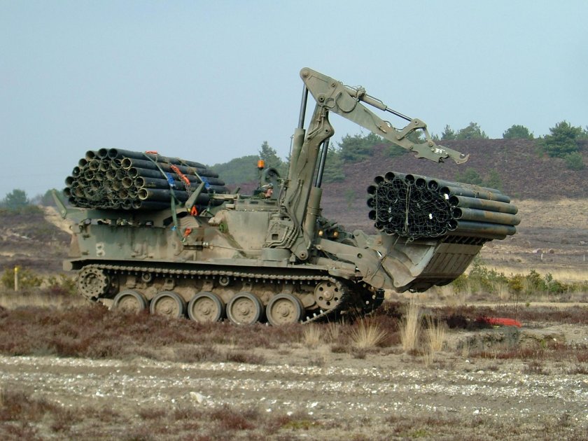 Инженерная машина ПЗМ-2м