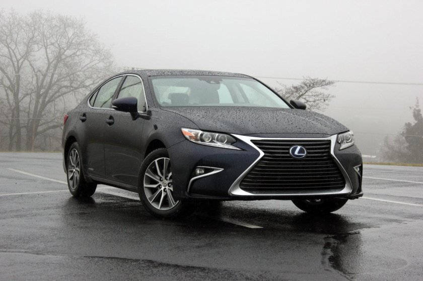 Lexus es 300h 2016