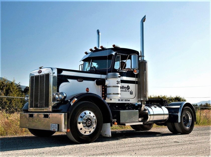 Peterbilt 359