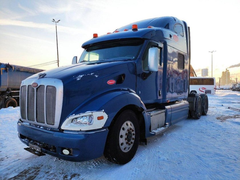 Седельные тягачи Peterbilt 387