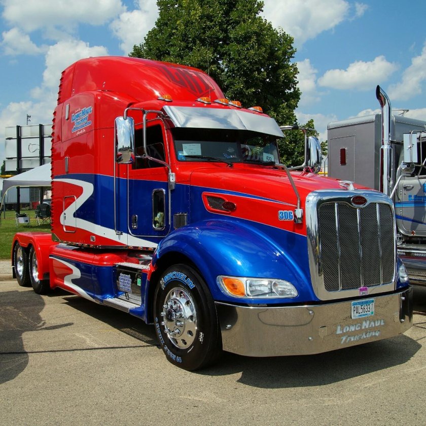Американские Грузовики Петербилт