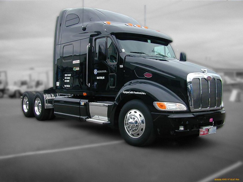 Тягач Петербилт 387