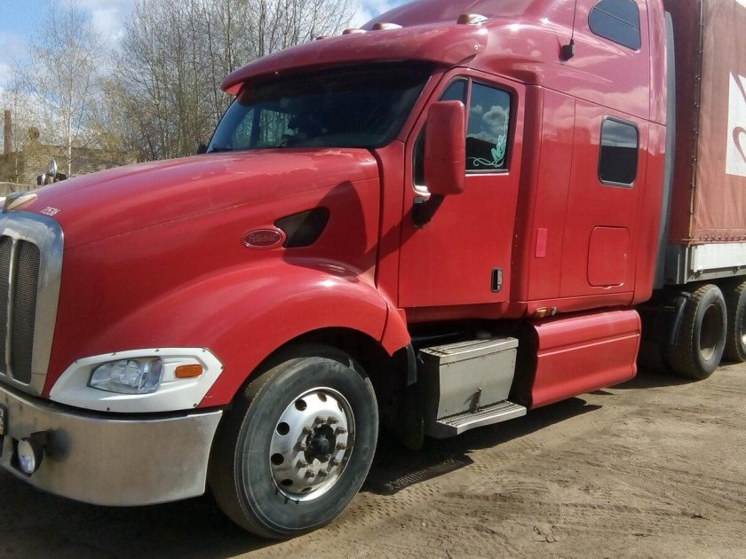 Peterbilt 387