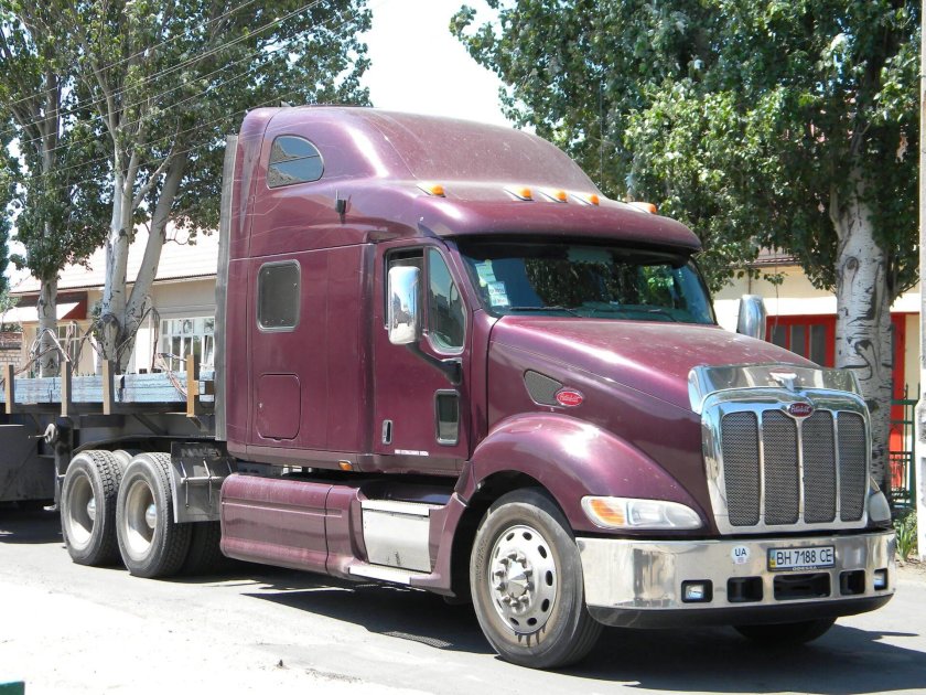 Peterbilt 387