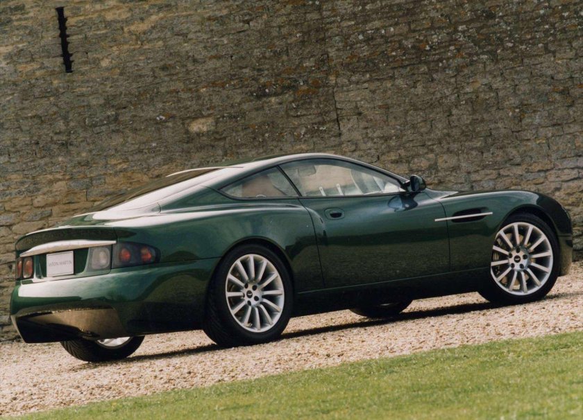 Aston Martin Vantage 1998