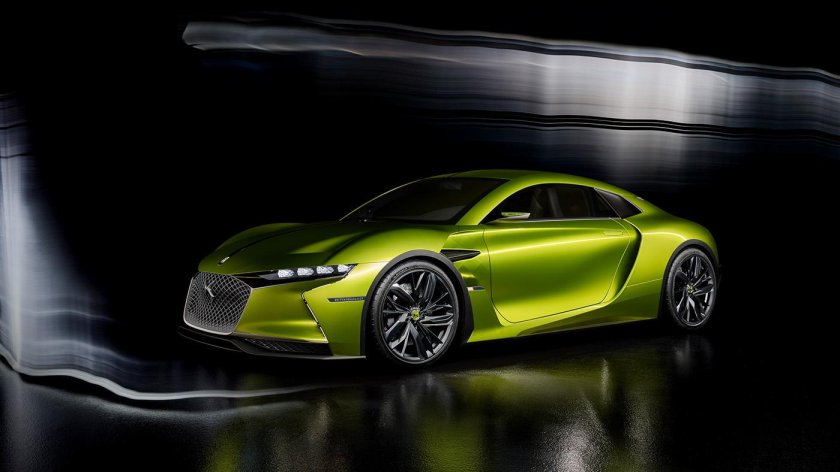 Машина DS E-Tense