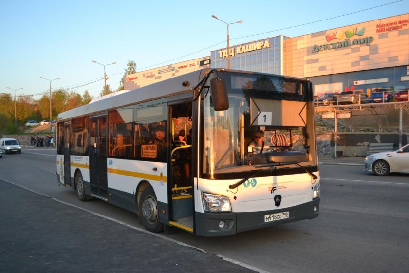 ЛИАЗ-4292 автобус