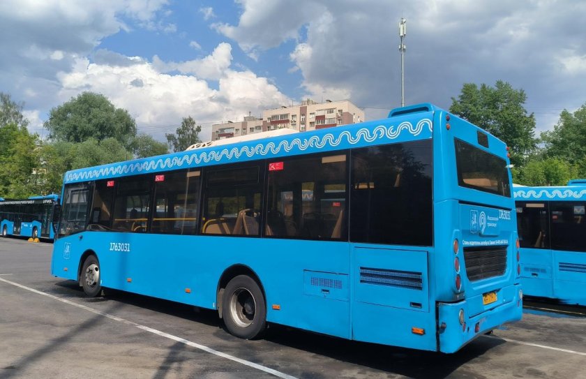 ЛИАЗ 4292 Москва