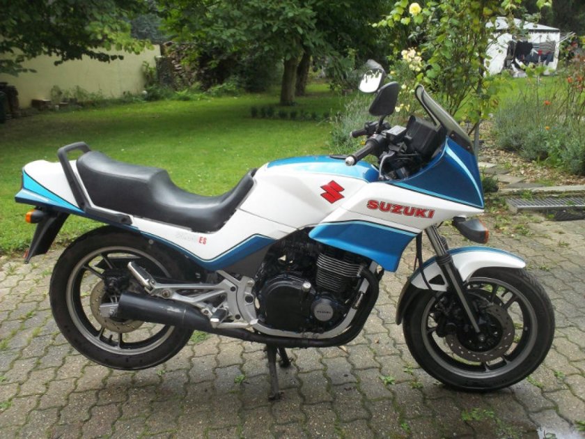 Suzuki gsx750es