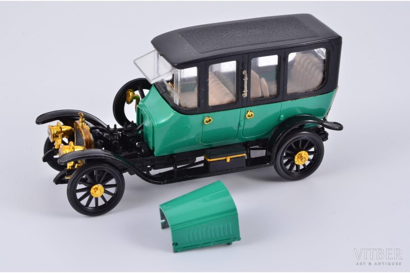 Руссо-Балт с24/40 лимузин-Берлин