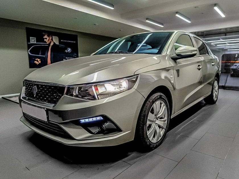 Новый Iran Khodro Tara