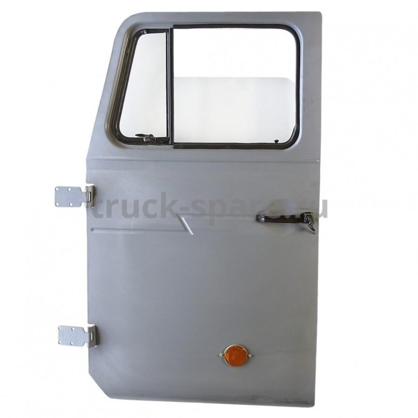 Урал-4320 дверь левая