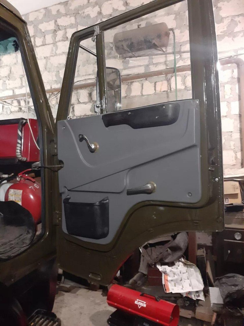 Кабина КАМАЗ 55111