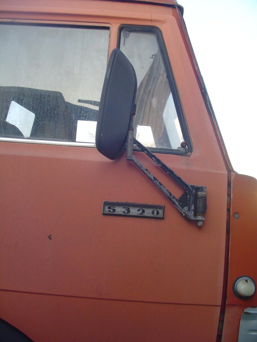 КАМАЗ Боковина кабины правая