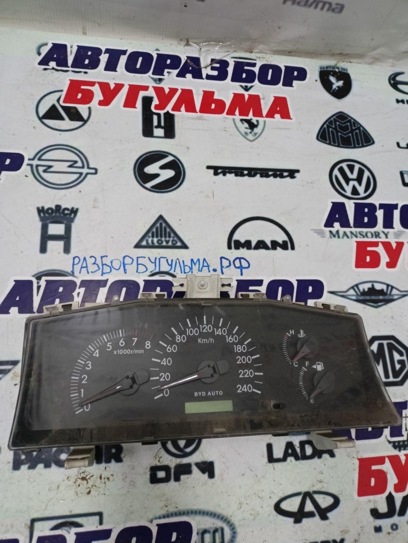 BYD f3 приборка