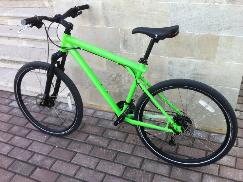 Велосипед Stern черно зеленый