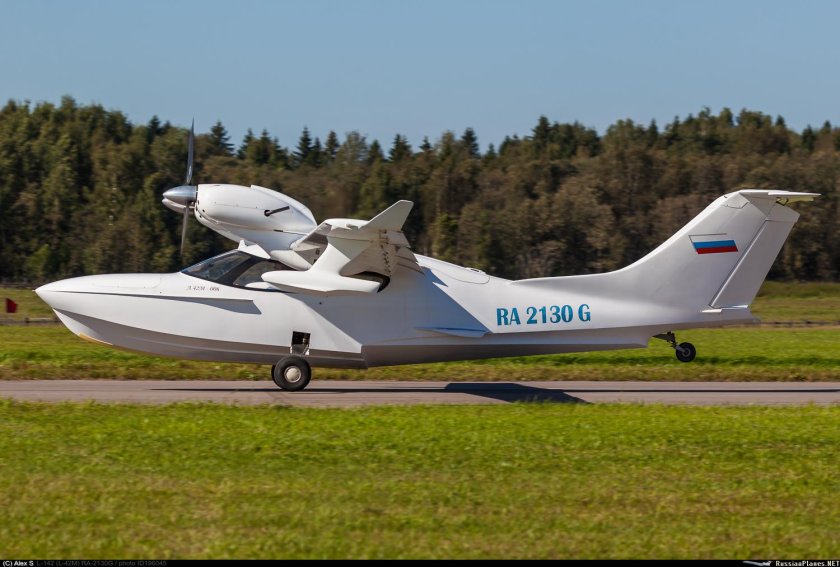 Самолёт-амфибия л-42