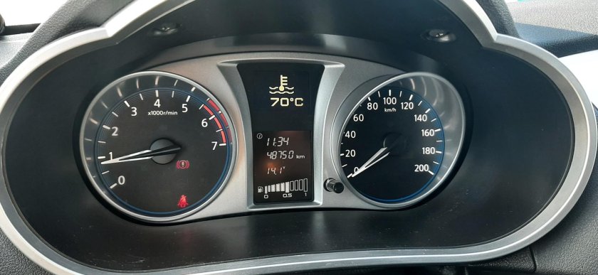 Приборка Датсун