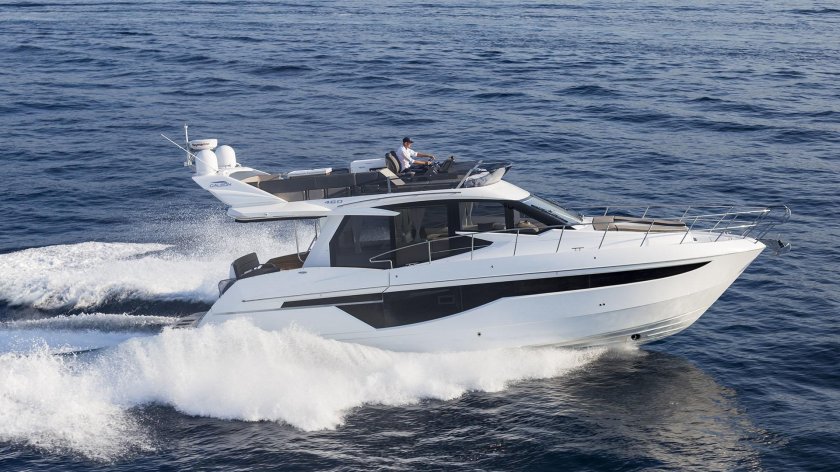 Galeon 460