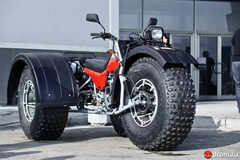 Трицикл ЗИД Бархан