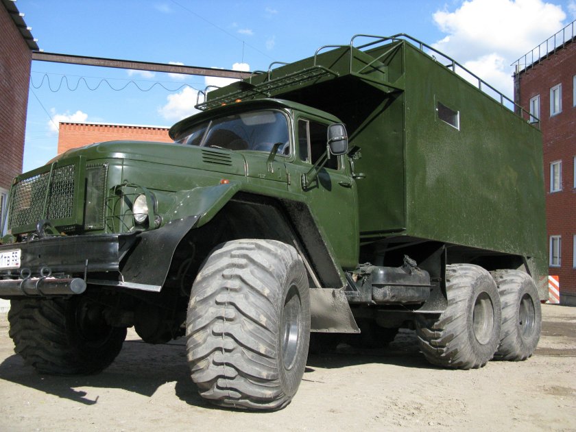 ЗИЛ 131 военный