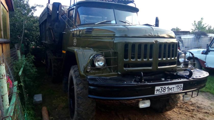 ЗИЛ 131 кабина