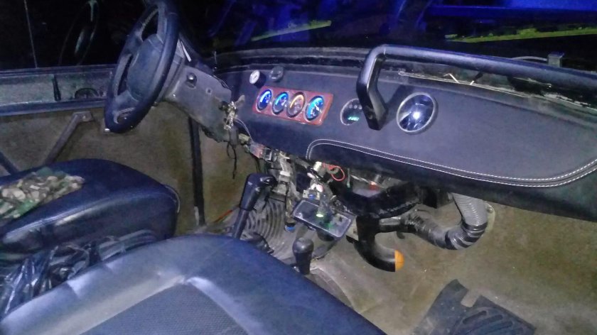 Торпедо УАЗ 469