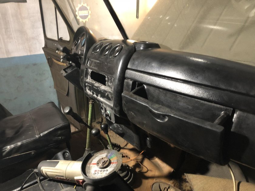 Торпеда на УАЗ 469