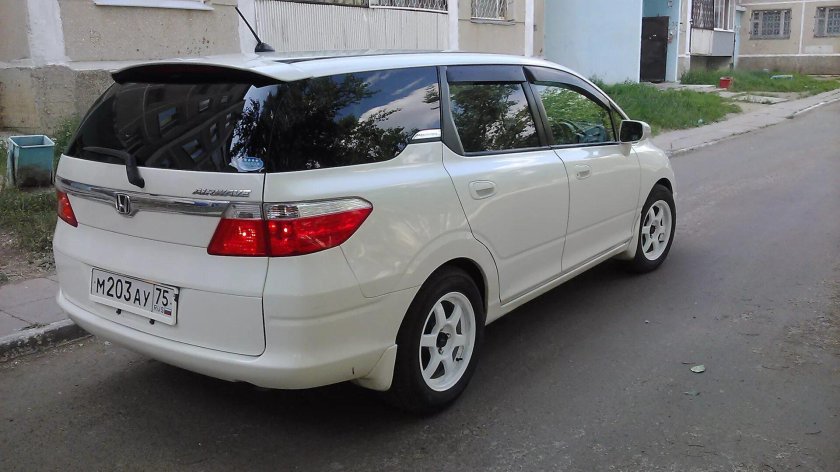 Honda Airwave 2010