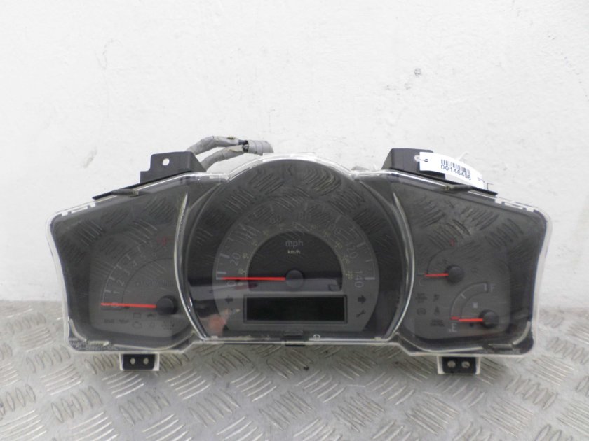 Хонда Риджлайн панель приборов