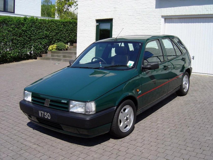 Фиат типо 1990
