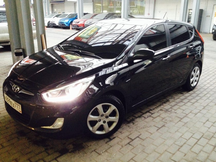 Hyundai Solaris 2014 черный