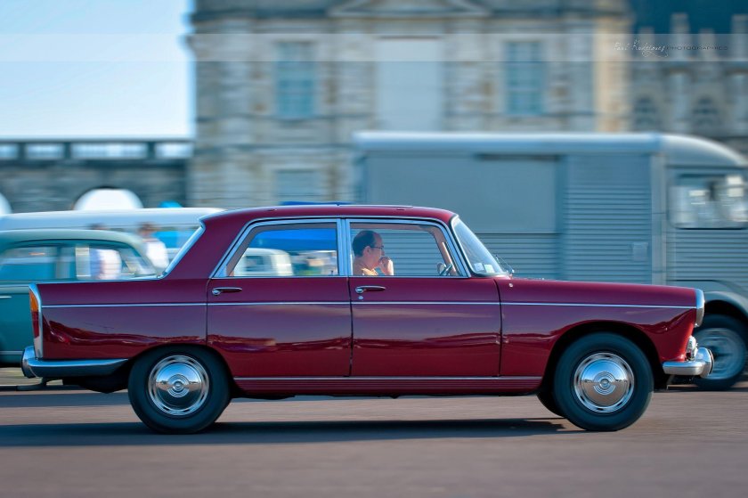 Пежо 404 пикап