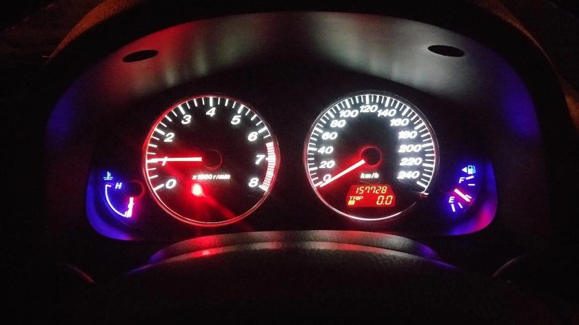 Приборная панель Mazda 6 gg