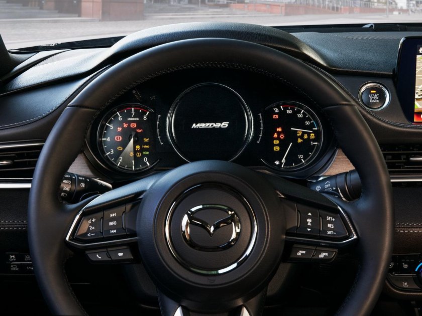 Мазда 6 2017 приборная панель
