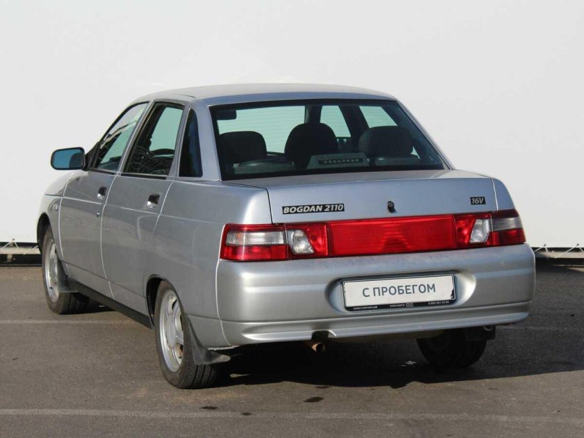 Лада Богдан 2110
