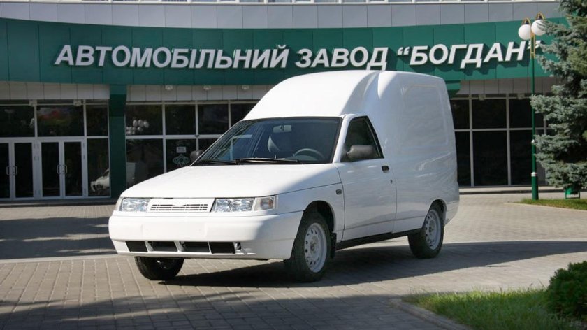 Богдан 2310