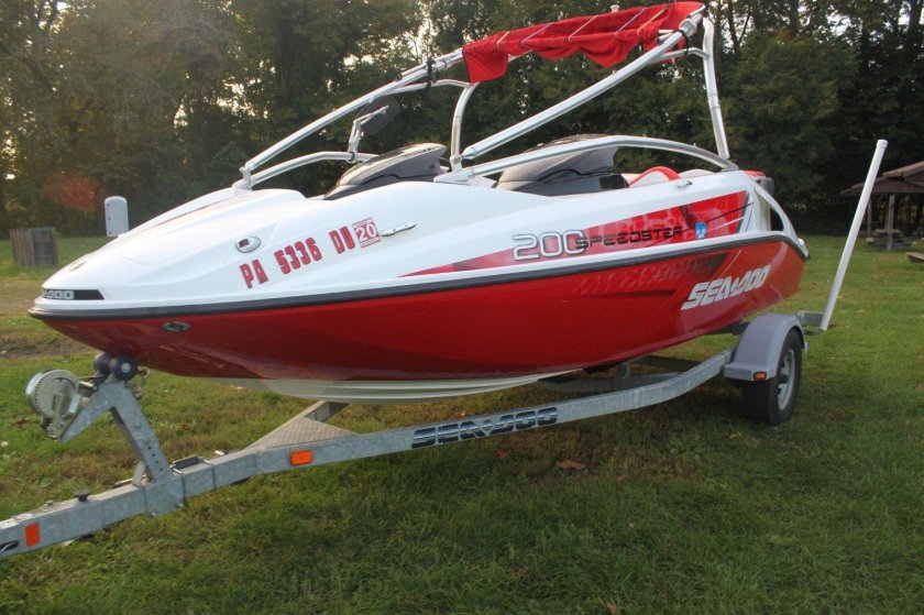 Sea Doo Speedster 200 Wake