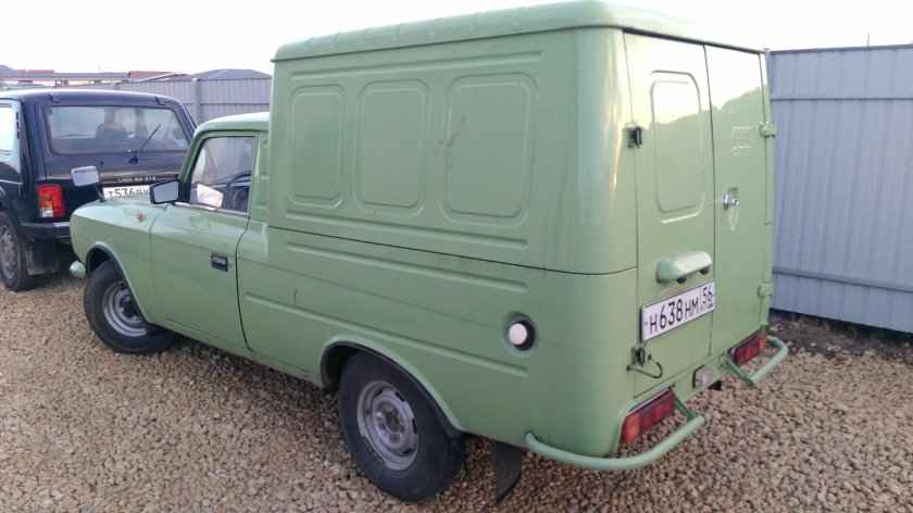 ИЖ 27156 зеленый