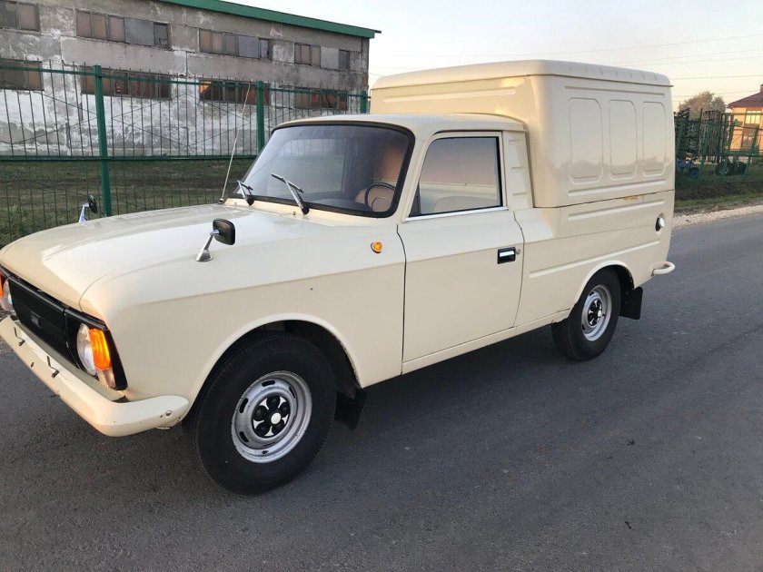 ИЖ 2715 Ржавый