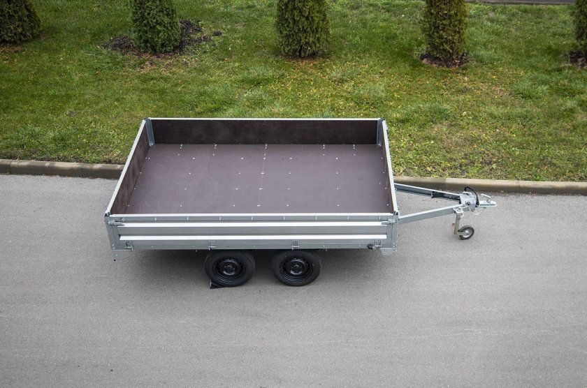 Прицеп Тавиалс