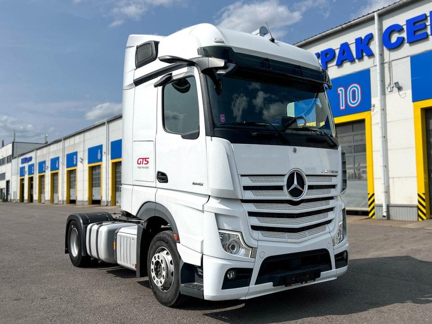 Мерседес Актрос 2021