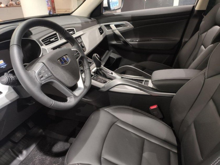 Geely Atlas Luxury 2.4 at 4wd