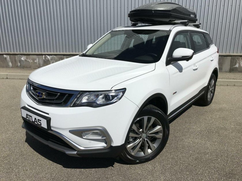 Джили атлас про 2021 белый