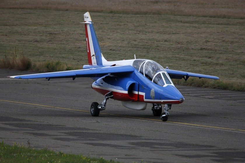 Мини реактивный самолет