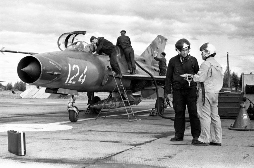 Форма пилотов миг 21