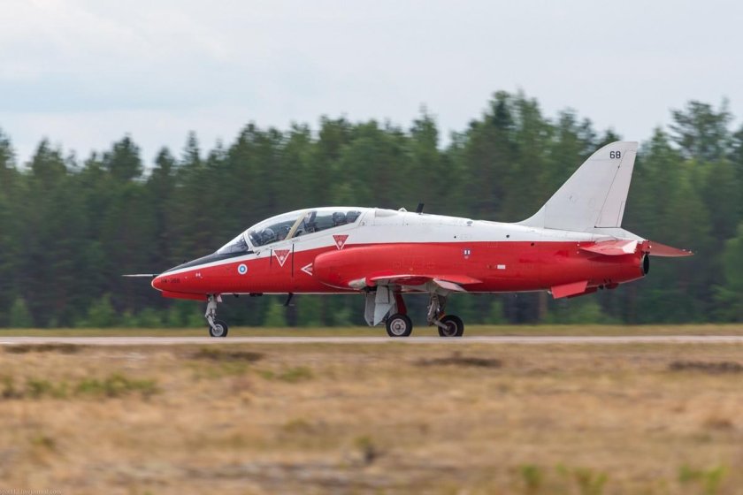Реактивный самолёт Bae Hawk 51