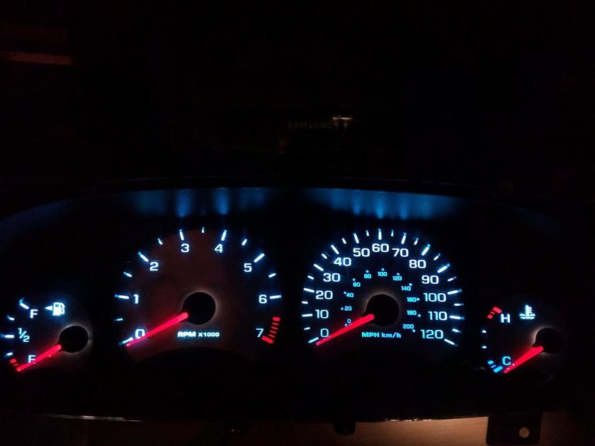 Додж Стратус подсветка приборки