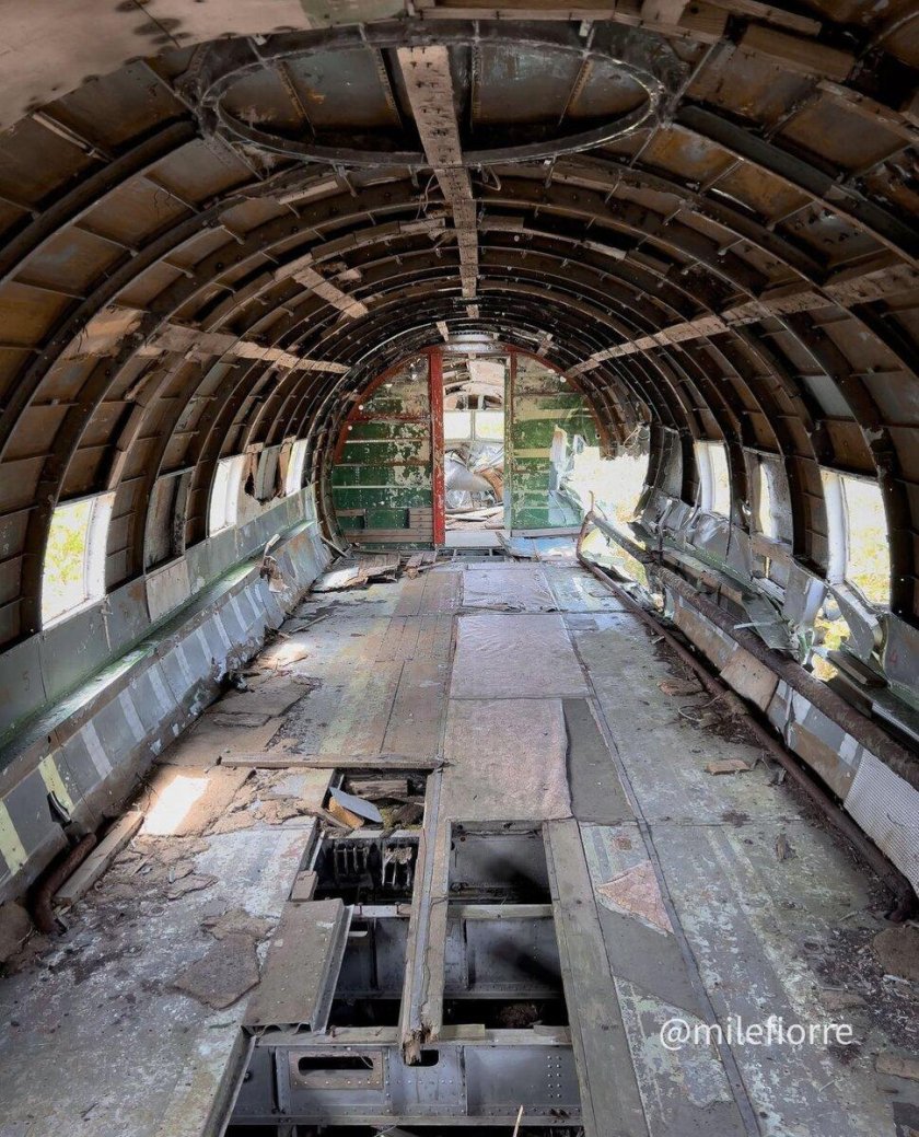 Заброшенные самолеты