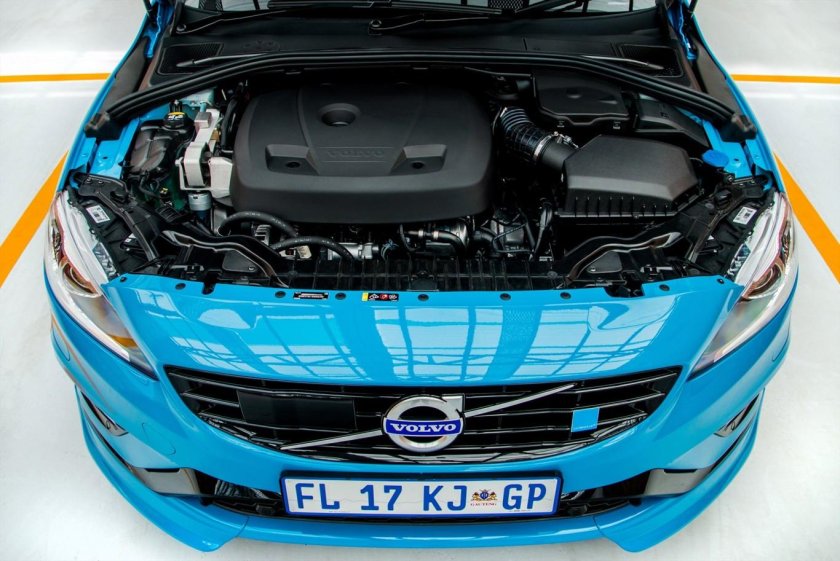 Volvo s60 Polestar подкапотное